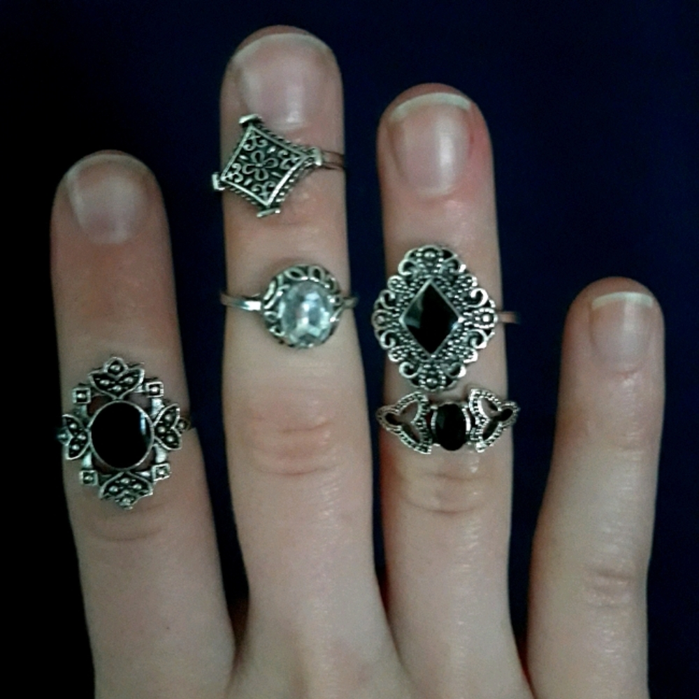 Antique look ring set